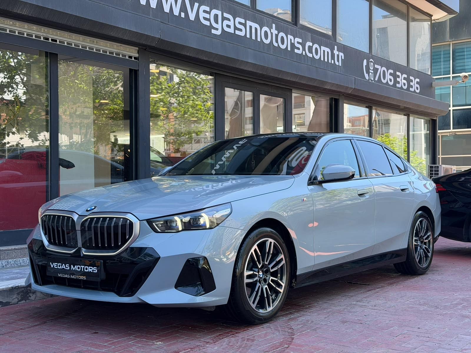 BMW 5 Serisi 520i M Sport